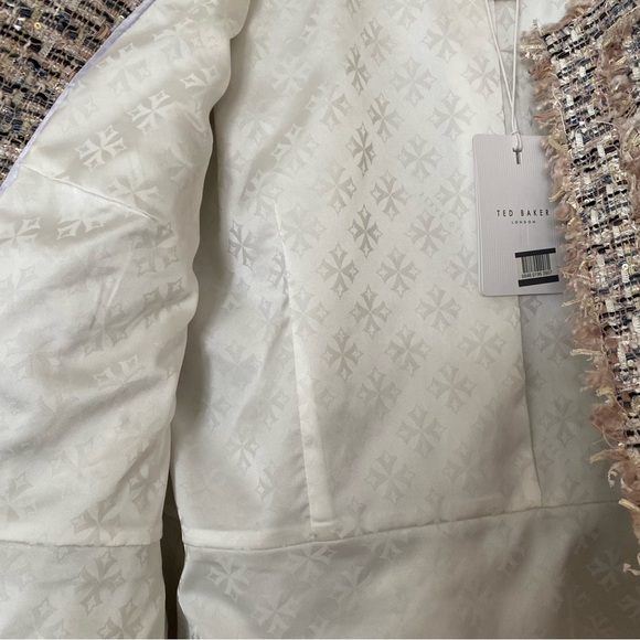 NWT TED BAKER LONDON 
Renata Tweed-Effect Fray-Detail Woven Boucle Jacket - Picture 7 of 16